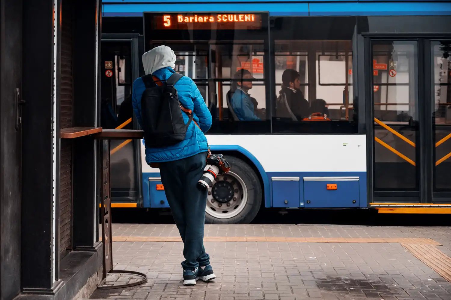 Panneaux indiquant la destination des bus